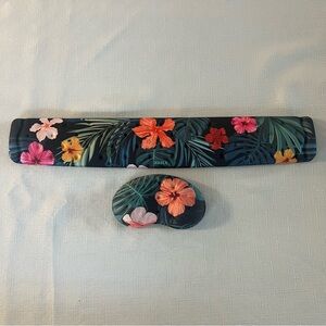 Tropical Print keyboard and mouse hand rest.